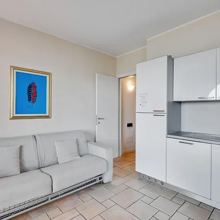Διαμέρισμα Residential Complex With Panoramic Views In Oggebbio